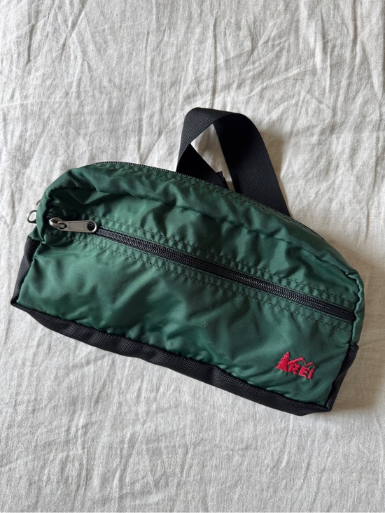 REI Other - Vintage Retro REI Green Black Fanny Pack Belt Bag OS